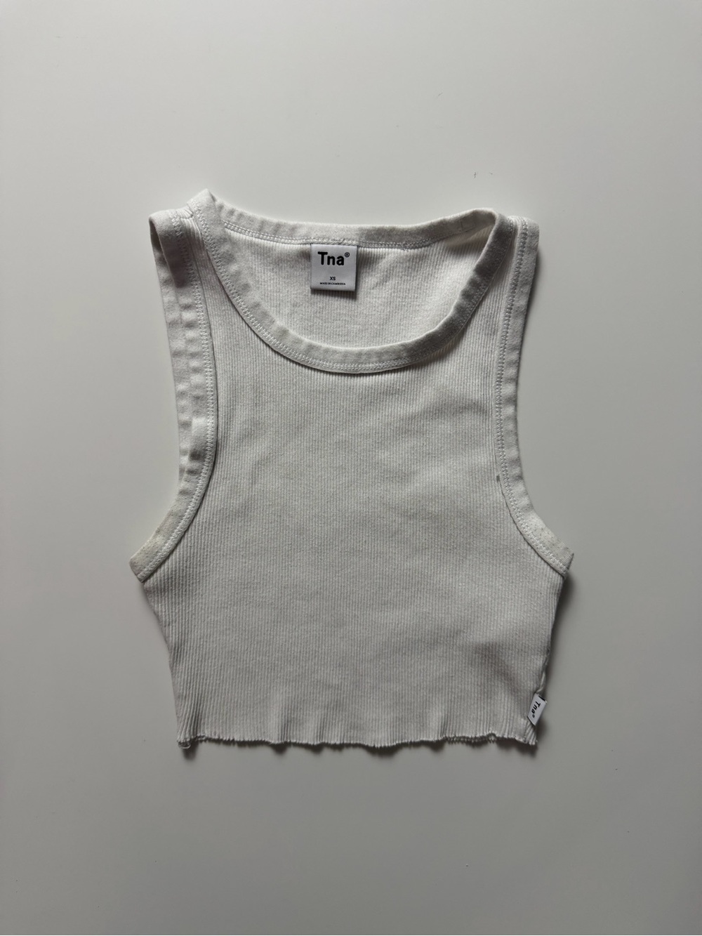 TNA Aritzia Ribbed Knit Scoop Neck Cropped Tank Top, White, Size XS